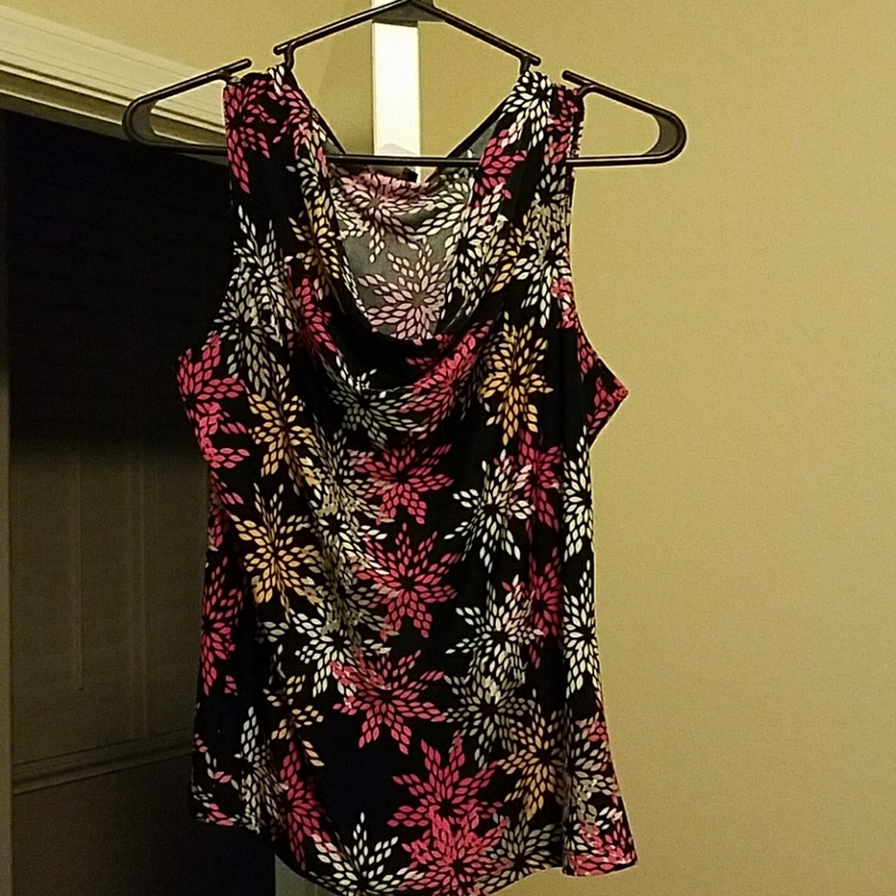 NWT Women's Meredith Matthews L tank top